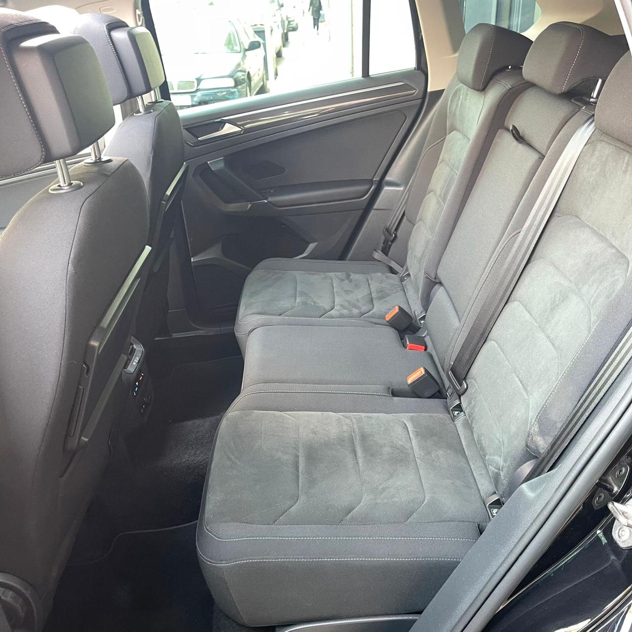 Volkswagen Tiguan 2.0 Bi-TDI 240cv DSG 4motion R-Line