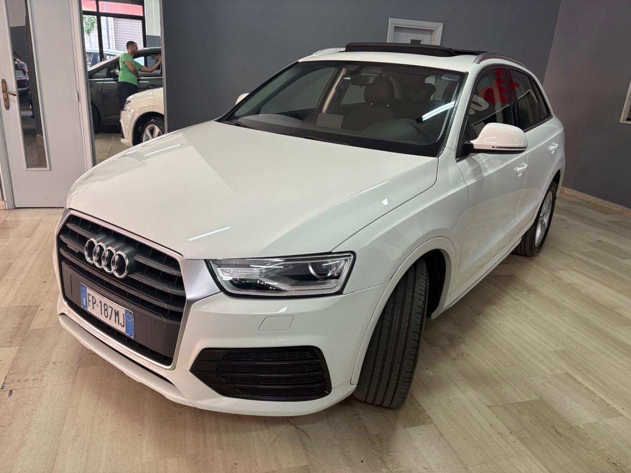 Audi Q3 2.0 150 CV quattro S tronic Sport * TETTO APRIBILE