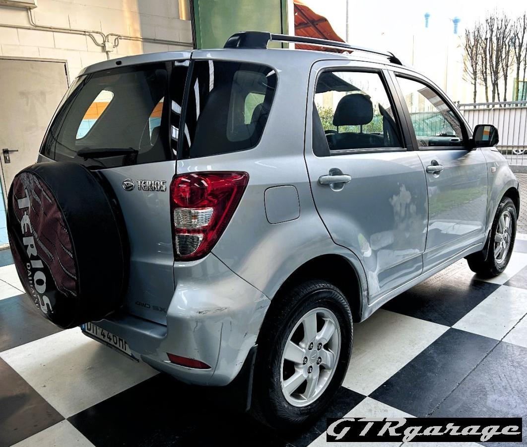 DAIHATSU TERIOS 1.5i 16V 4WD SX AUTOMATICA OK NEO