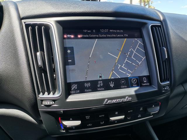 MASERATI Levante V6 Diesel AWD