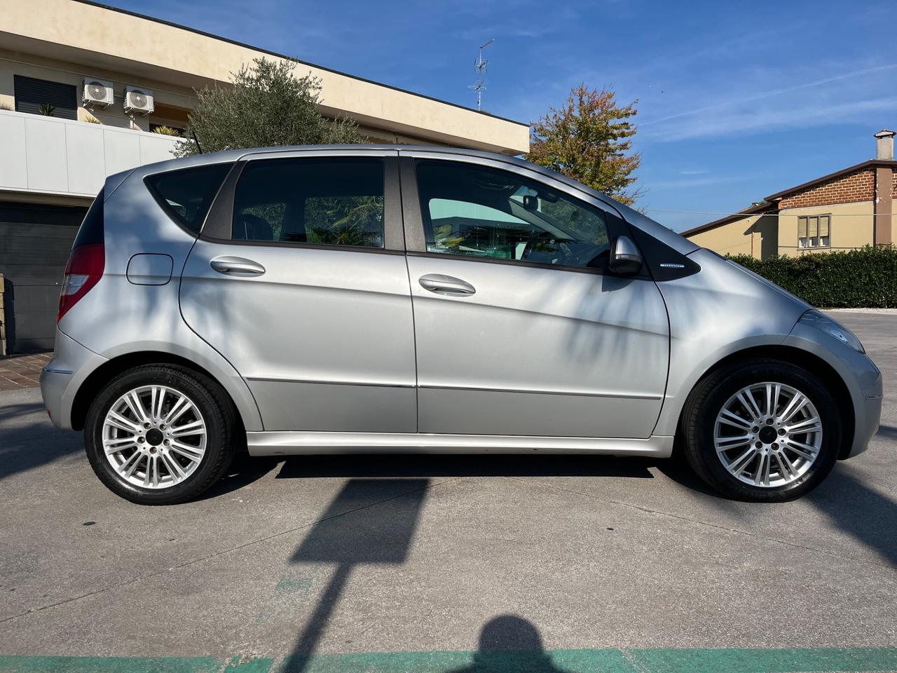 Mercedes-benz A 180 CDI Avantgarde ok Per neopatentato.