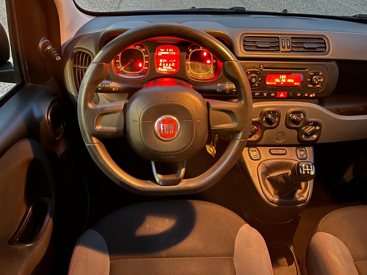Fiat Panda 1.3 MJT 95 CV - Lounge - Diesel Euro 6