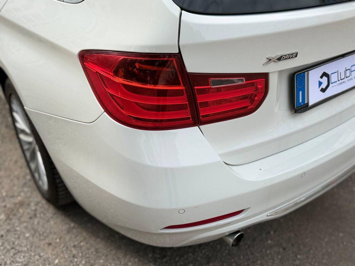BMW Serie 3 Touring 320d xdrive Luxury navi