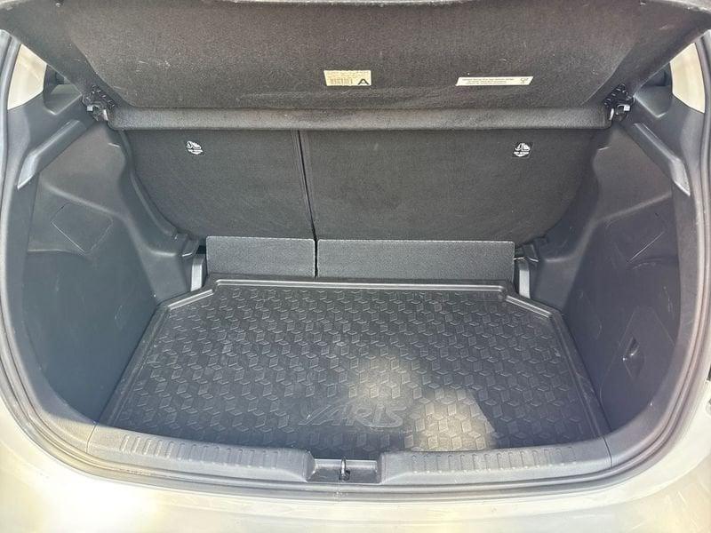 Toyota Yaris Yaris 1.5h Trend
