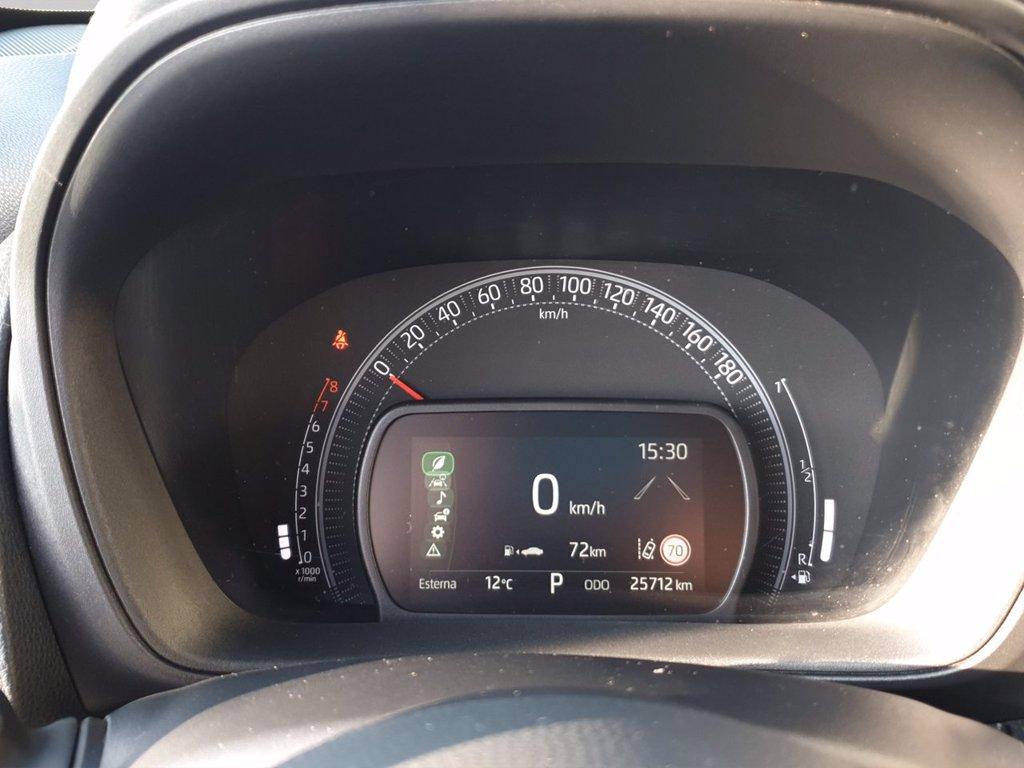 TOYOTA Aygo x 1.0 active 72cv s-cvt del 2024
