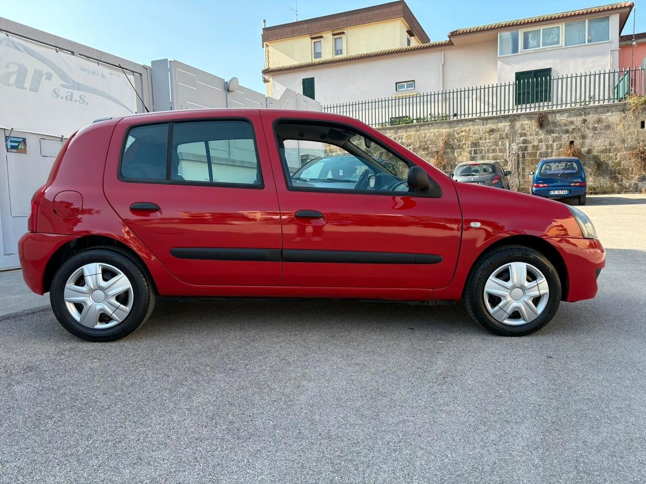 Renault Clio Storia 1.2 16V 5 porte Dynamique
