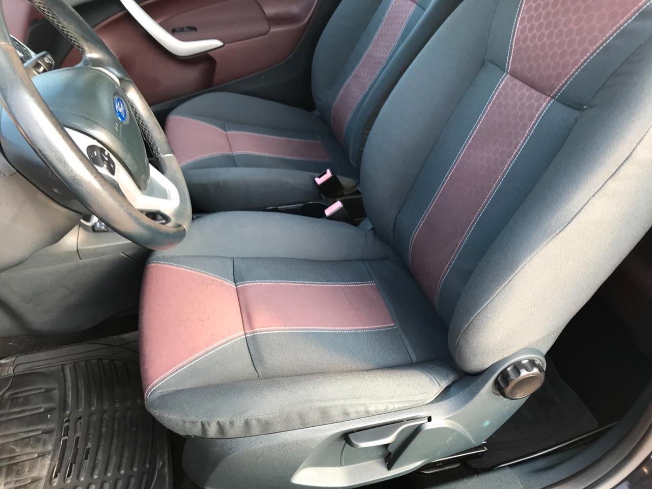 Ford Fiesta 1.2 16V 5p. Ghia GPL