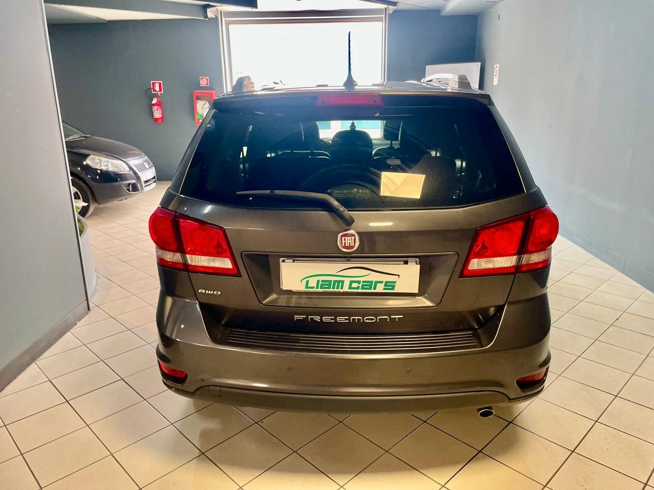 Fiat Freemont 2.0 Mjt 170 CV 4x4 aut. Black Code