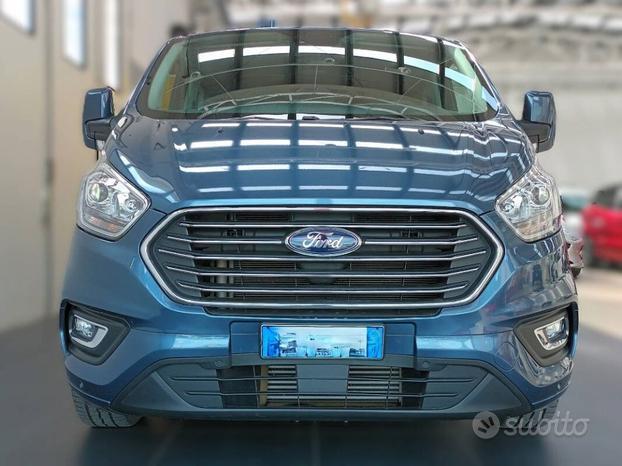 Ford Tourneo Custom 320 2.0 tdci 150cv Titanium-8