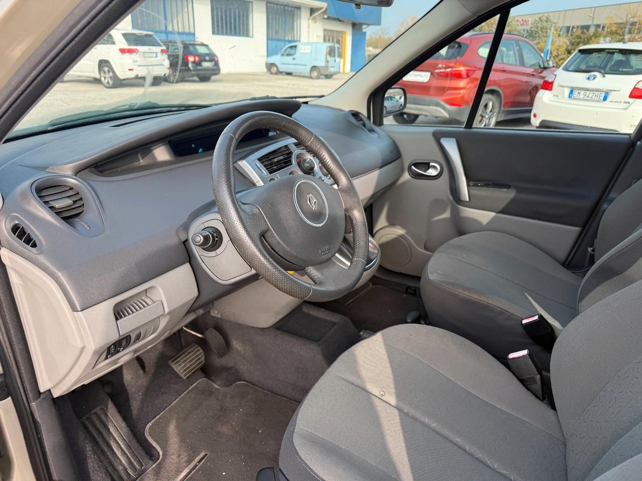 Renault Scénic 1.6 16V Benz. AUTOMATICO !!! Km 97.500!!!