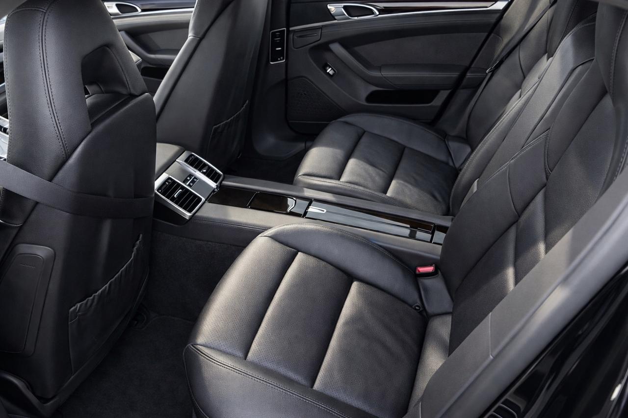 Porsche Panamera 3.0 Diesel 300cv IPERFULL Edition