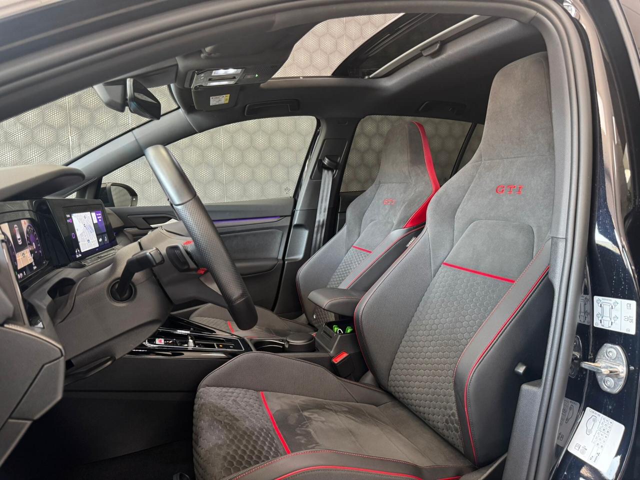 Volkswagen Golf GTI 2.0 TSI DSG