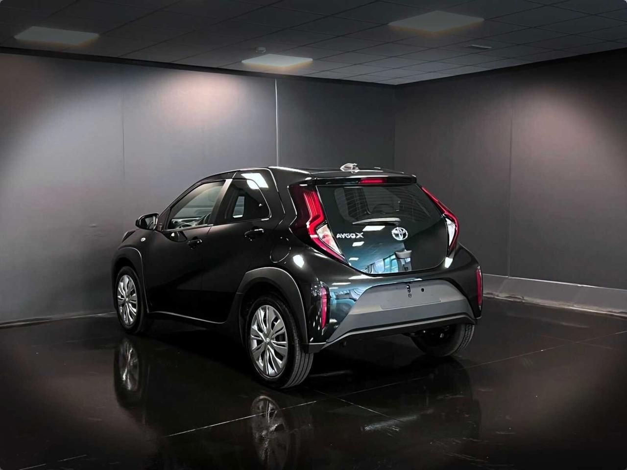 TOYOTA AYGO X 1.0 VVT-I 72 CV ACTIVE KM0