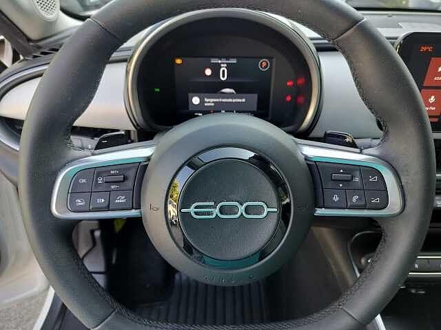Fiat 600 Hybrid Hybrid 110 CV DCT MHEV La Prima