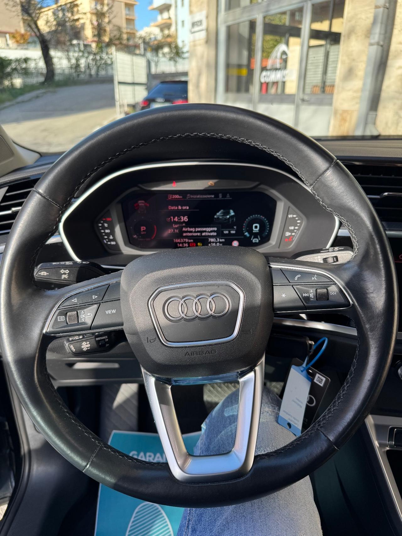 Audi Q3 35 TDI S tronic Business Advanced