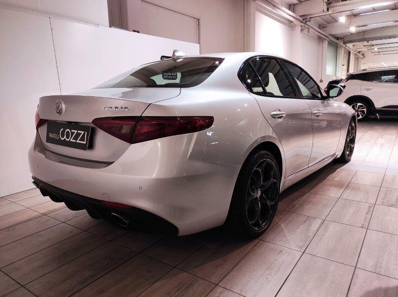 ALFA ROMEO Giulia (2016) - Giulia 2.2 Turbodiesel 210 CV AT8 AWD Q4 Veloce
