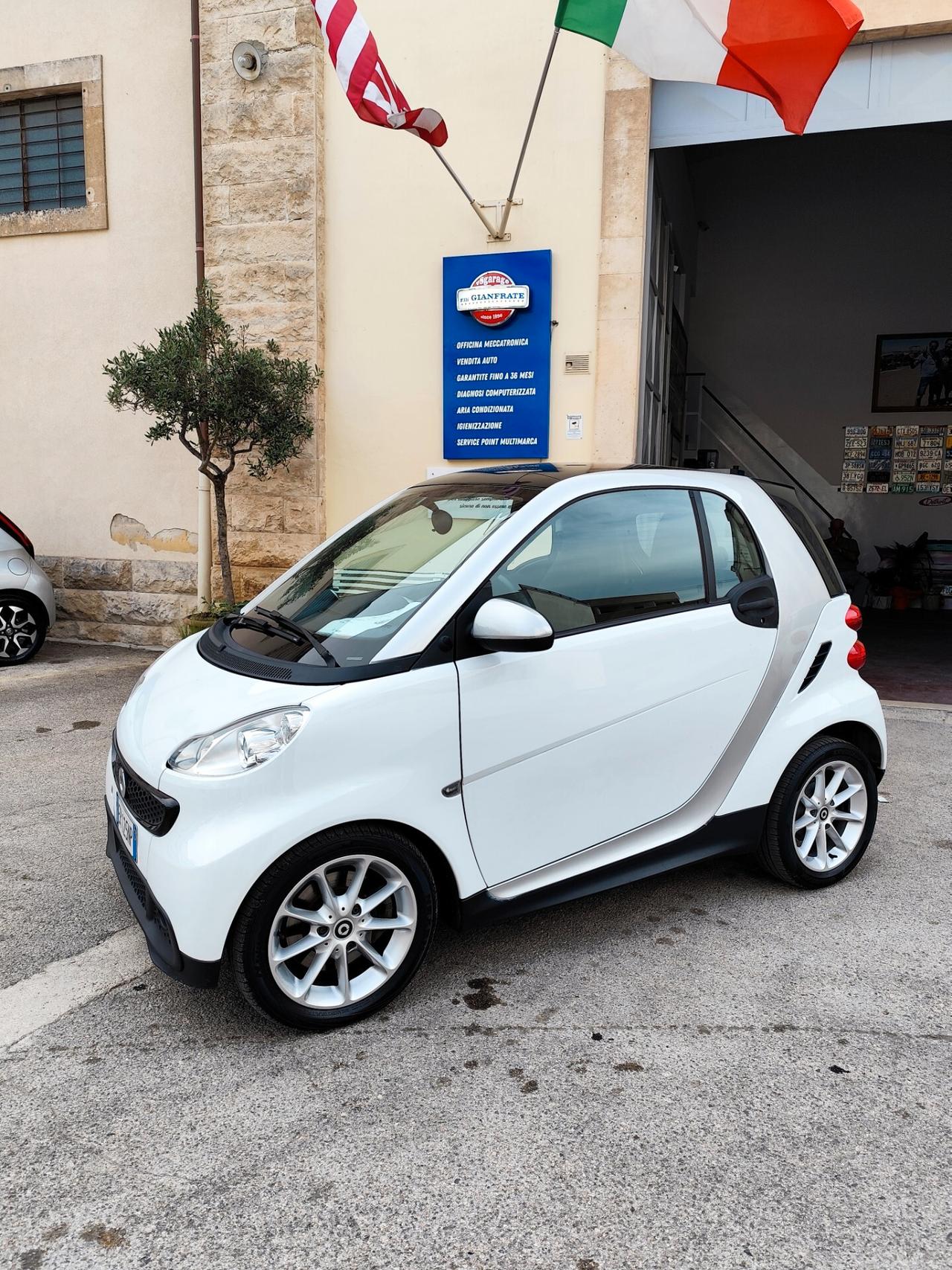 Smart ForTwo 1000 52 kW coupé passion