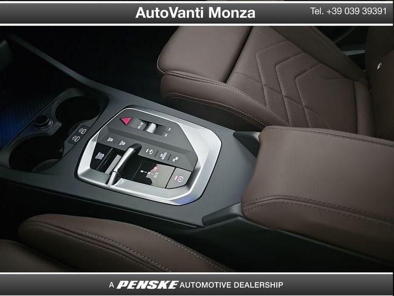 BMW Serie 1 123 xdrive 48V MSport auto + KIT PNEUMATICI E CERCHI INVERNALI
