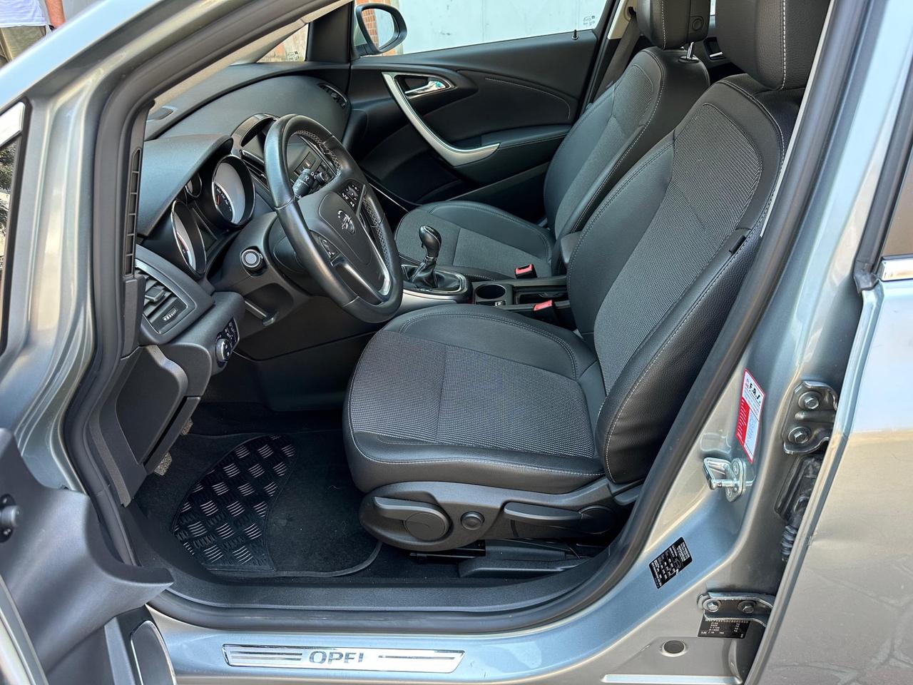 Opel Astra 1.7 CDTI 110CV Sports Tourer Cosmo