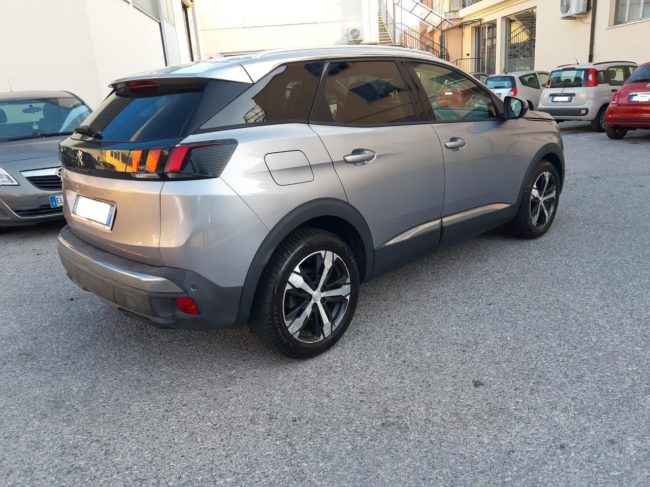 Peugeot 3008 BlueHDi 120 S&S Allure