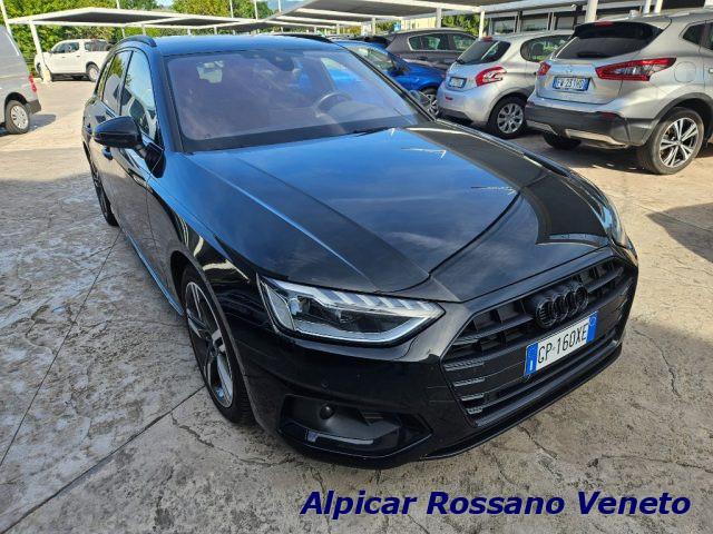 AUDI A4 Avant 30 TDI/136 CV S tronic S line edition