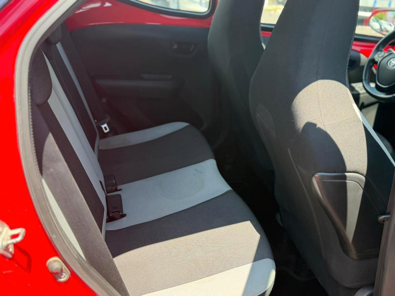 Toyota Aygo 2015 5 Porte