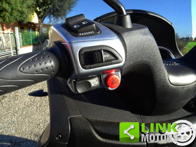 PIAGGIO MP3 350 SPORT