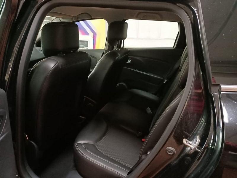 Renault Clio IV 2017 Sporter Sporter 1.5 dCi 90cv Moschino Intens