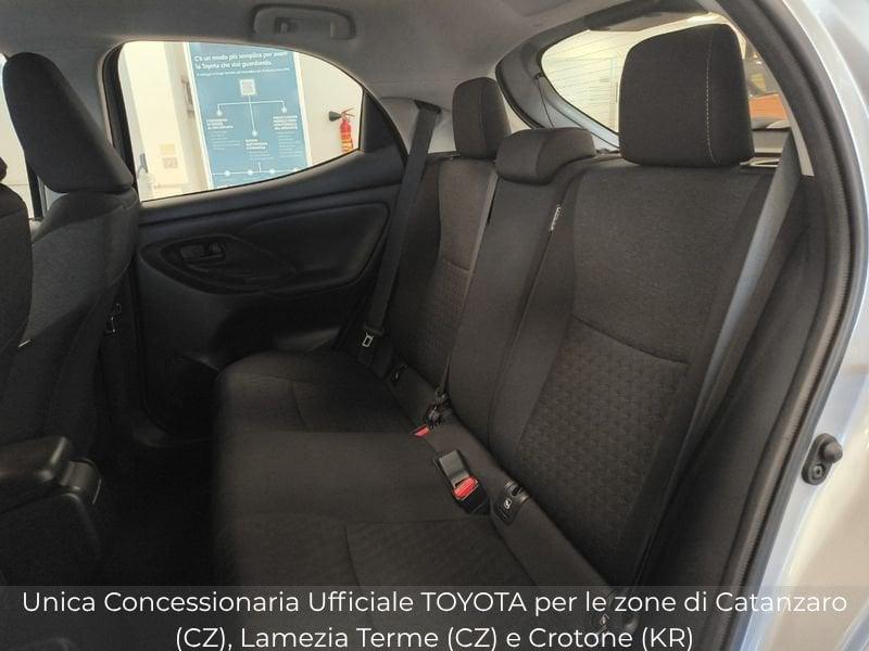Toyota Yaris Hybrid Trend MY22