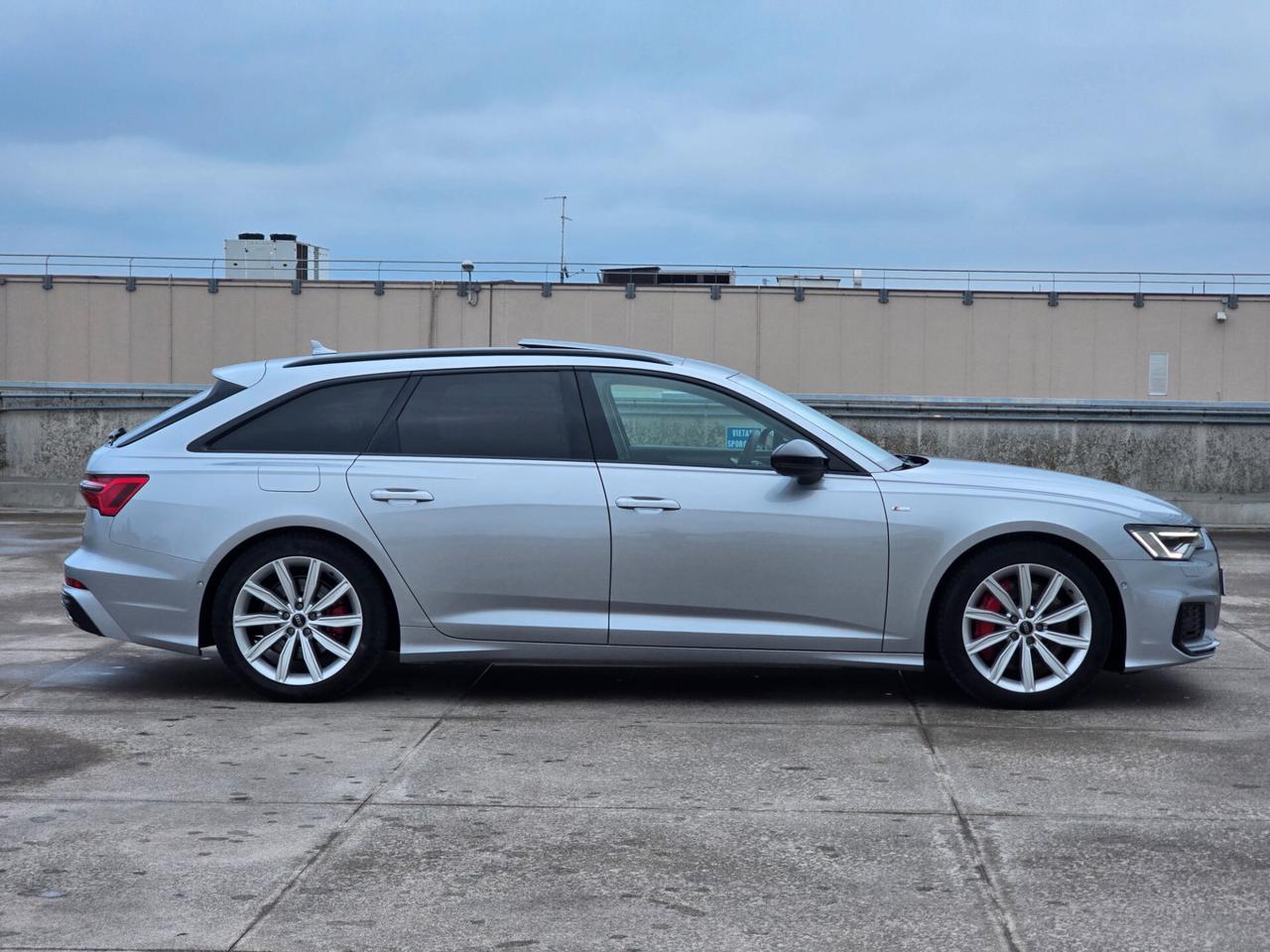 Audi A6 Avant 55 2.0 TFSI e quattro ultra S tronic S line plus