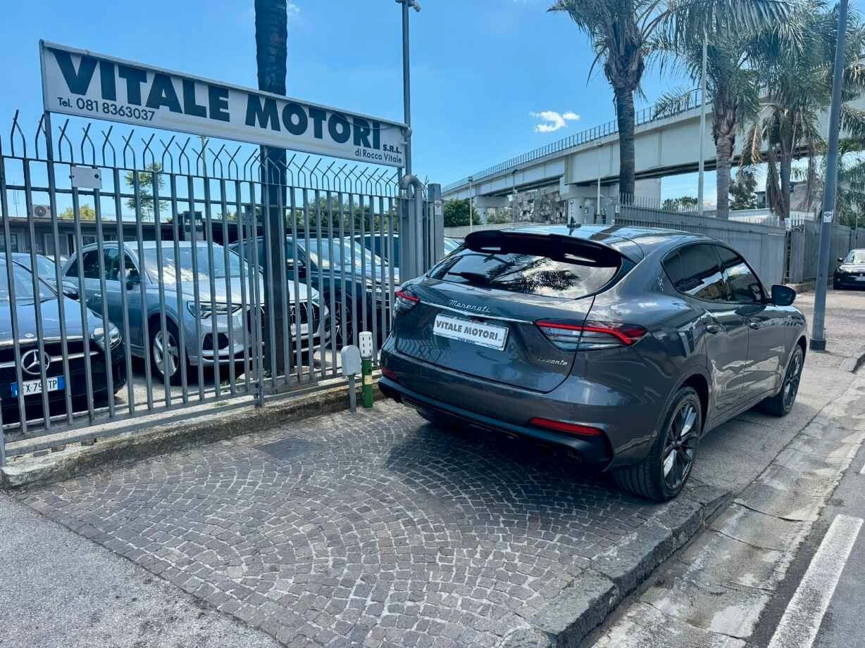 MASERATI LEVANTE MHEV 330 CV AWD GT
