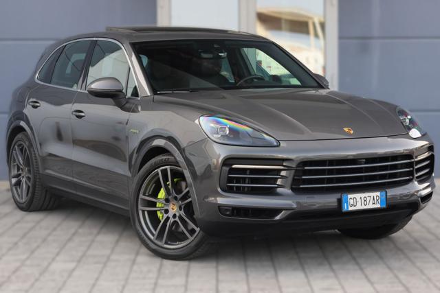 PORSCHE Cayenne 3.0 V6 E-Hybrid
