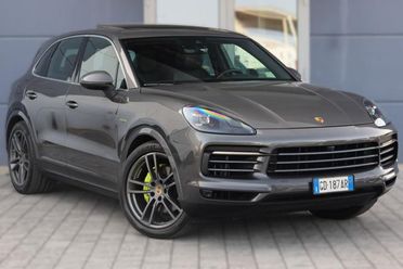PORSCHE Cayenne 3.0 V6 E-Hybrid