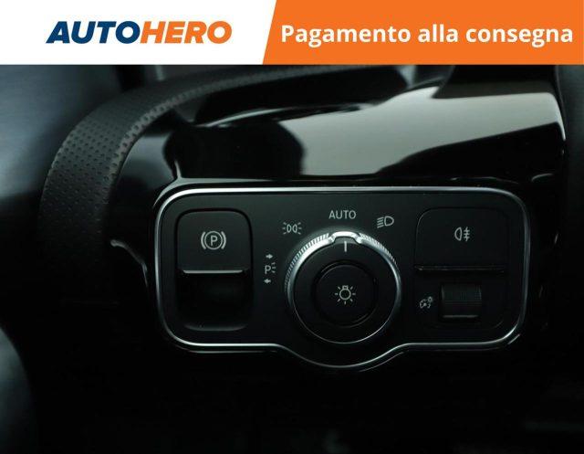 MERCEDES-BENZ A 180 d Automatic Premium