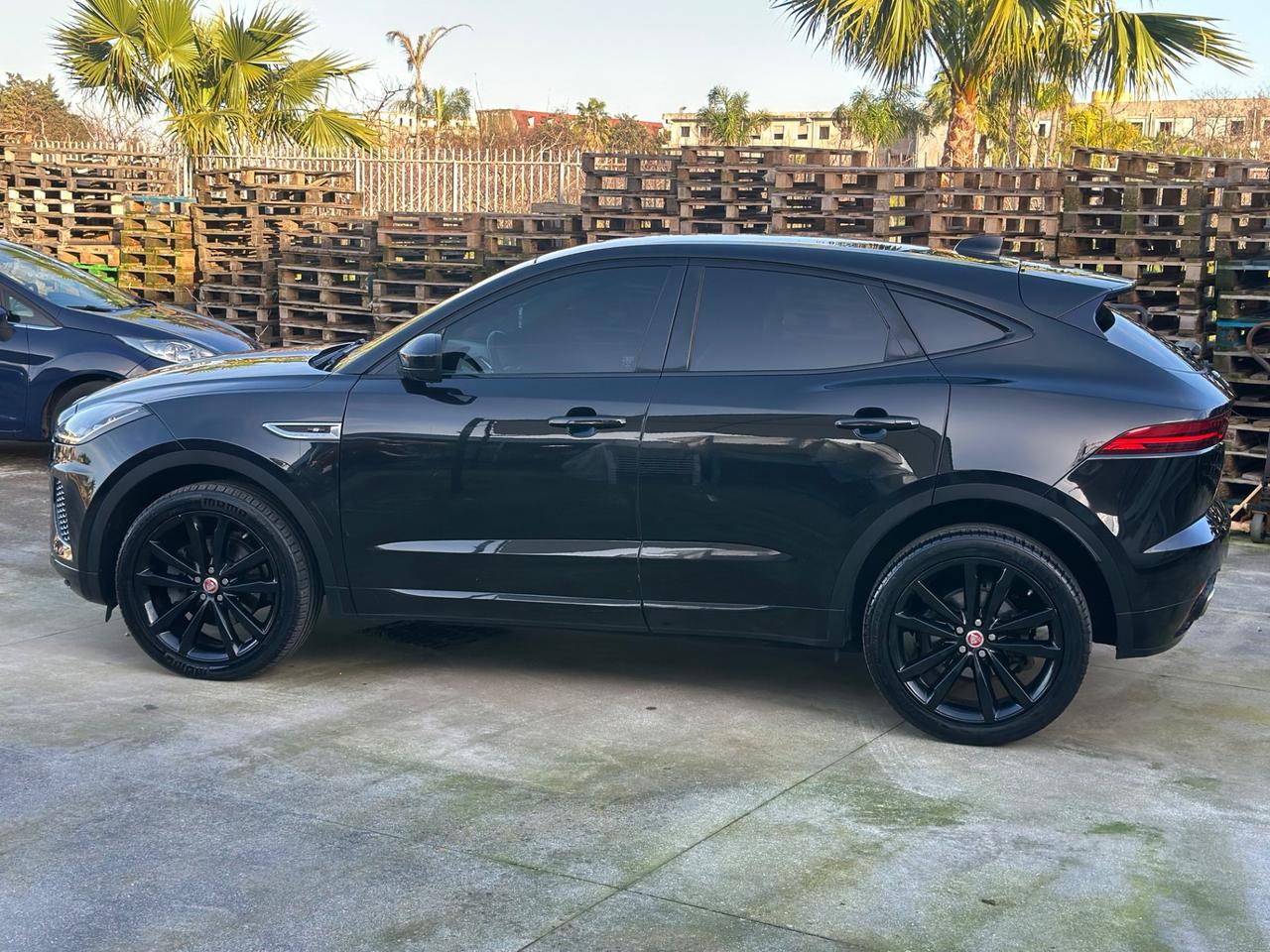 Jaguar E-Pace 2.0D 180 CV AWD R-Dynamic S