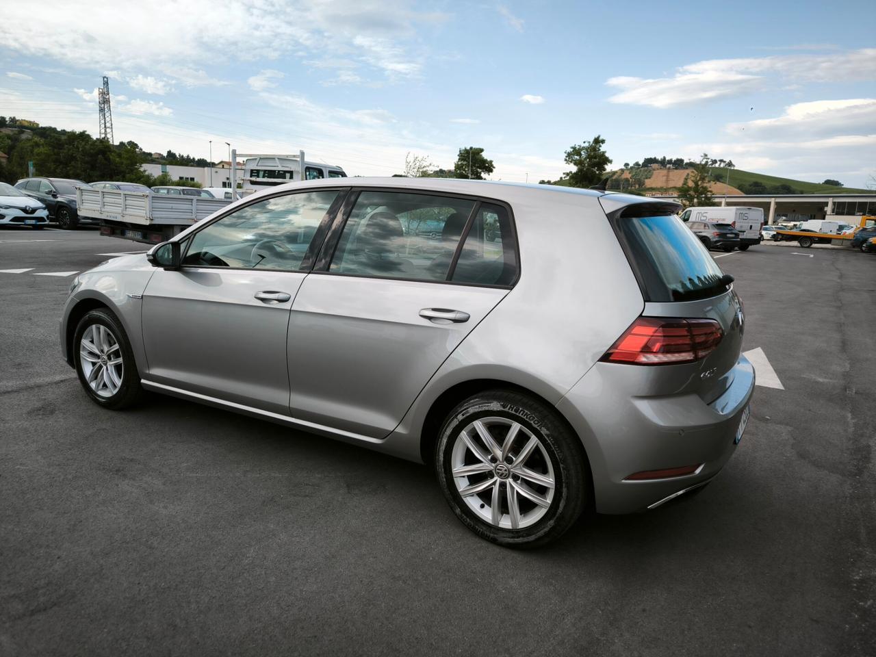 Volkswagen Golf 1.5 TGI 5p. Business BlueMotion Technology