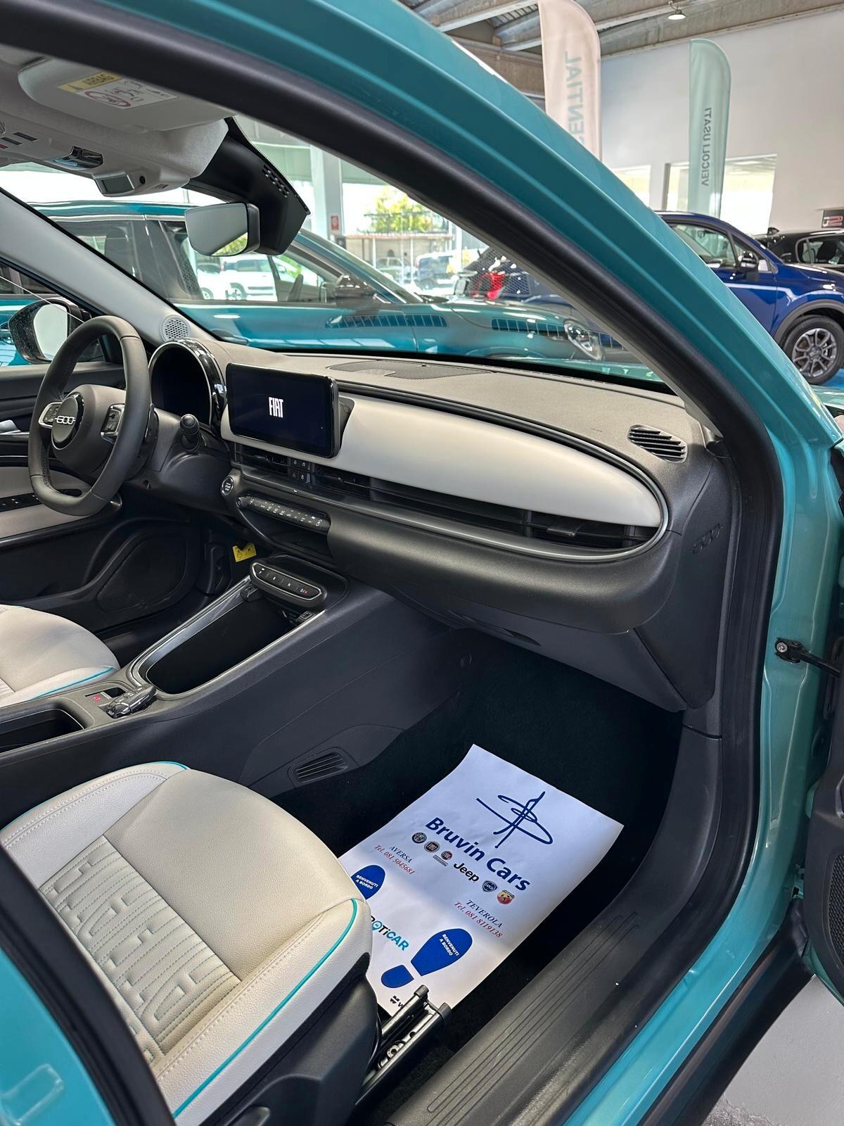 Fiat 600 Hybrid 110 CV DCT MHEV La Prima
