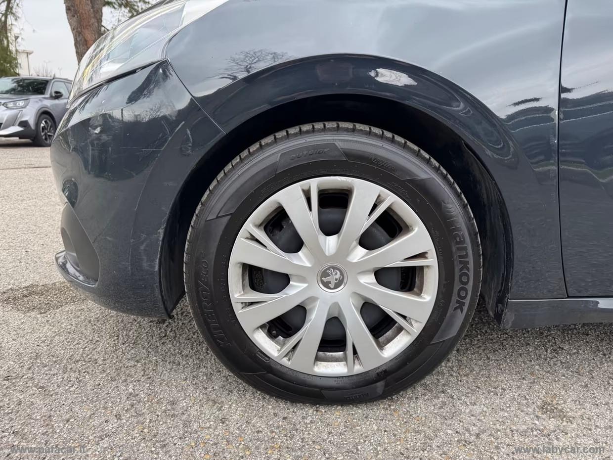 PEUGEOT 208 PureTech 82 5p. GPL Allure
