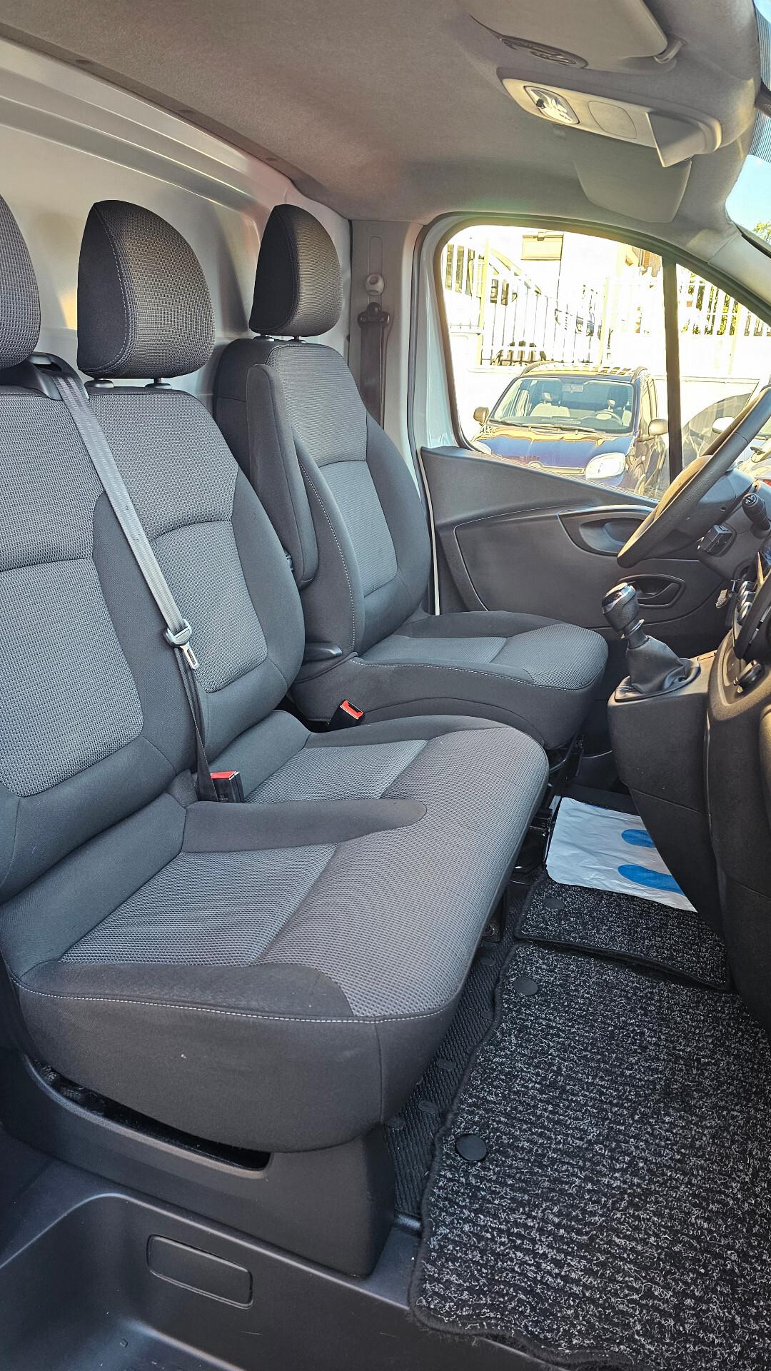 Renault Trafic T29 2.0 dCi 145CV PL-TN Furgone Energy Ice LED FULL OPT