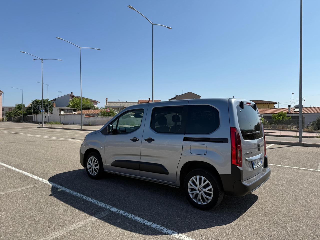Fiat Doblo Doblò 1.5 BlueHdi 130CV AT8 Combi N1
