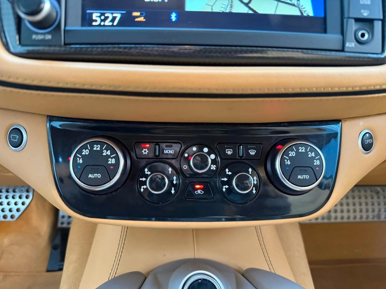 Ferrari FF 2012 Tailor Made – Full Optional – Bianco Perla – Tagliandi Ferrari