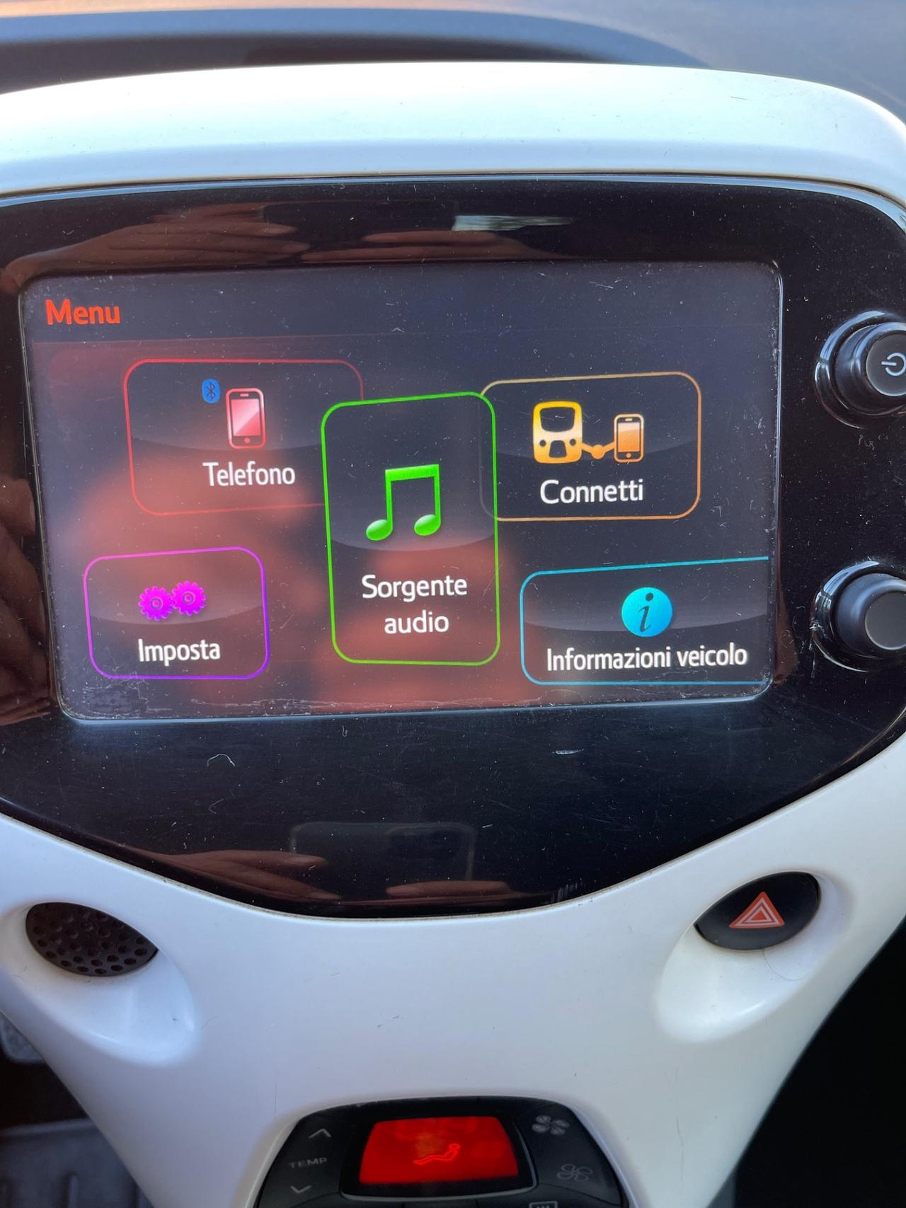 Peugeot 108 PureTech 82 5 porte Allure