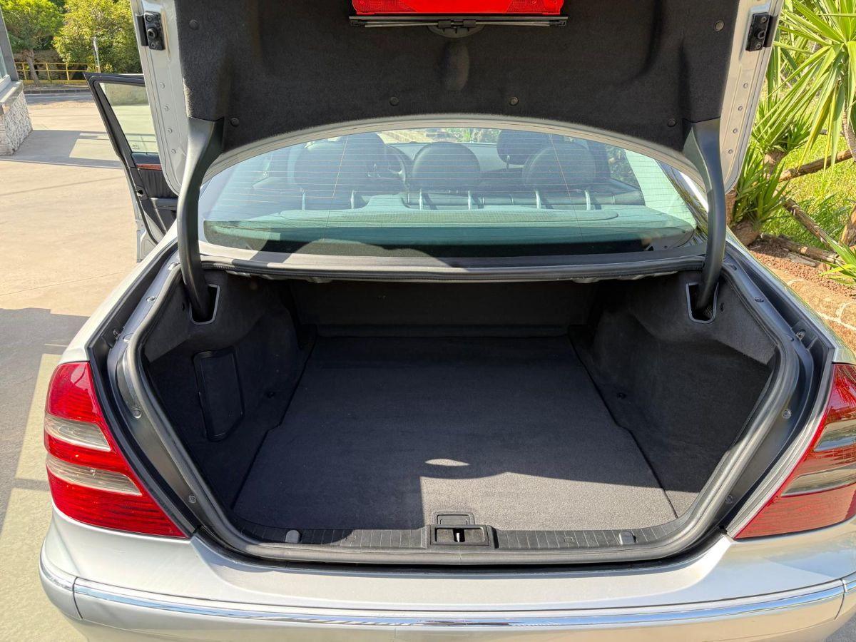 MERCEDES - Classe E - 270 CDI Elegance