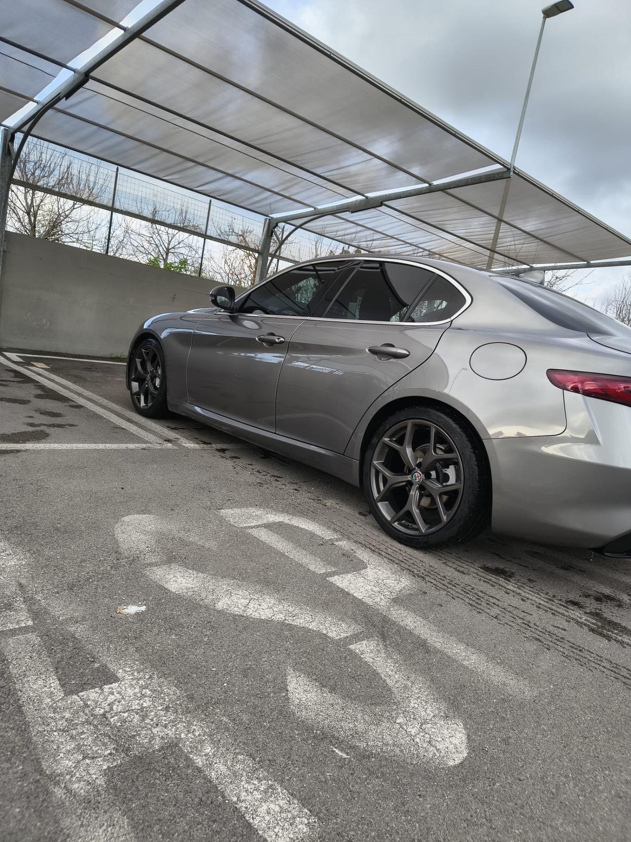 Alfa Romeo Giulia 2.2 Turbodiesel 150 CV AT8 Business