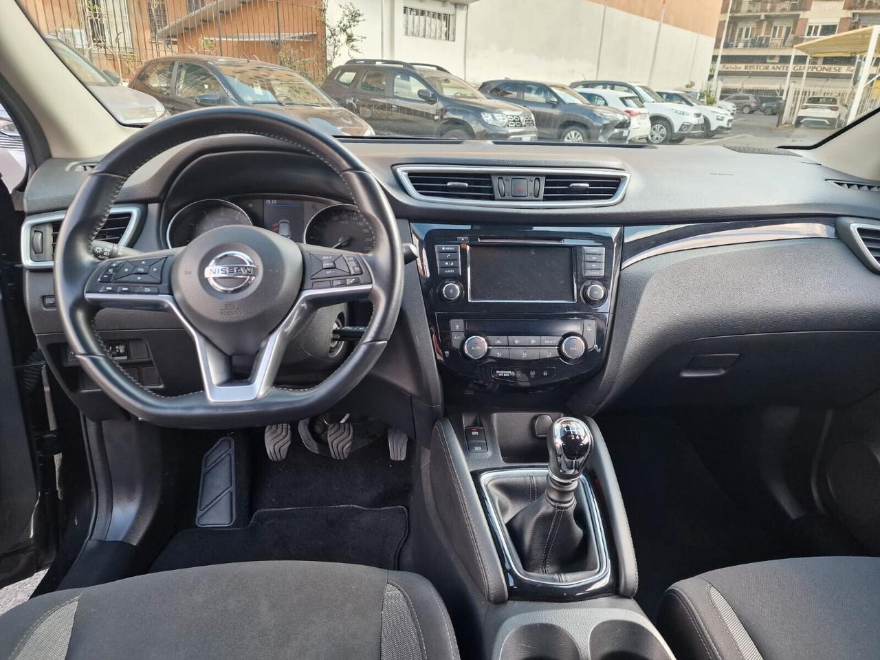 Nissan Qashqai 1.3 DIG-T 140 CV Business