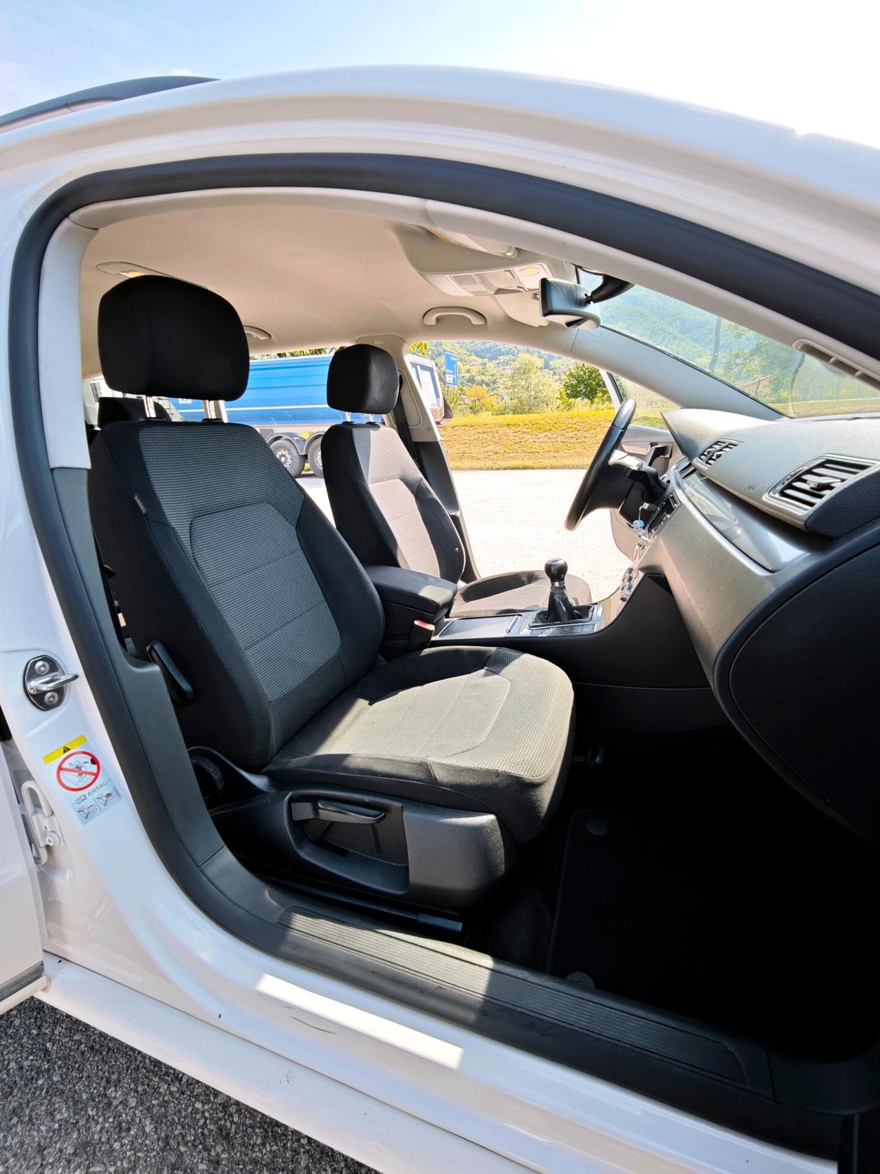 Volkswagen Passat Var. 1.6 TDI BlueMotion Tech.