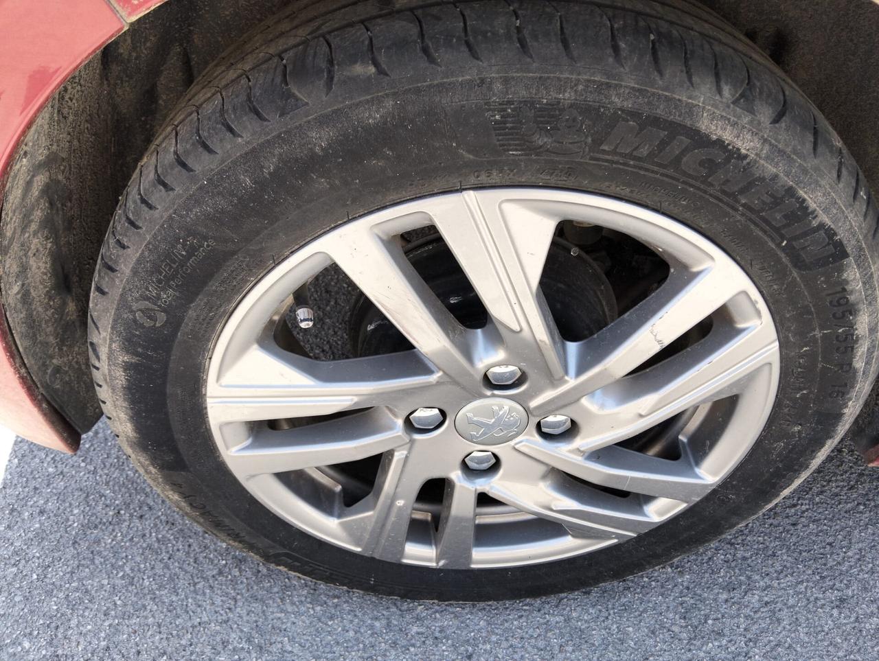Peugeot 208 1.2 Benzina 75cv 2020 Motore Rotto