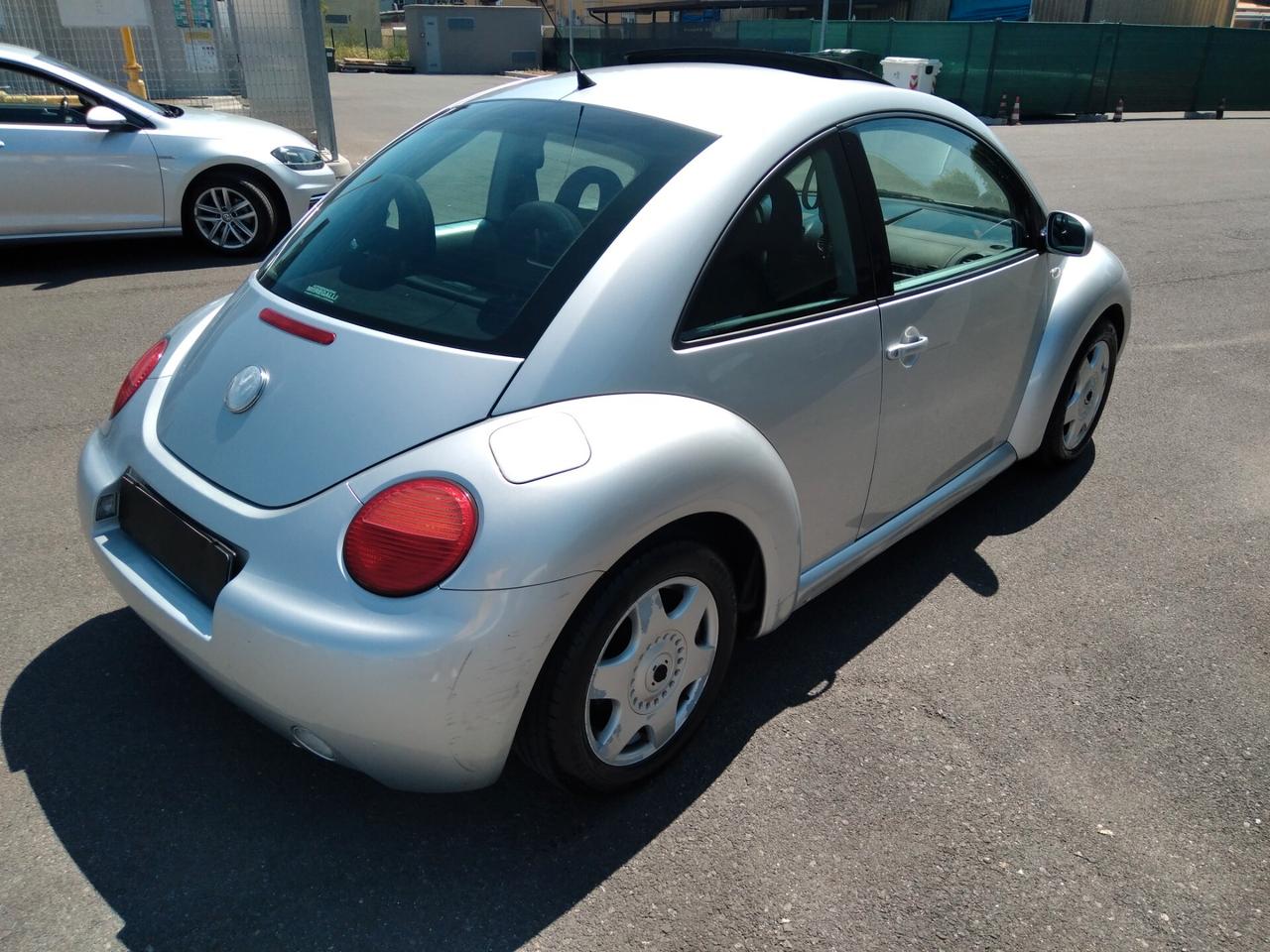 Volkswagen New Beetle 1.9 TDI 90cv xneopatentati