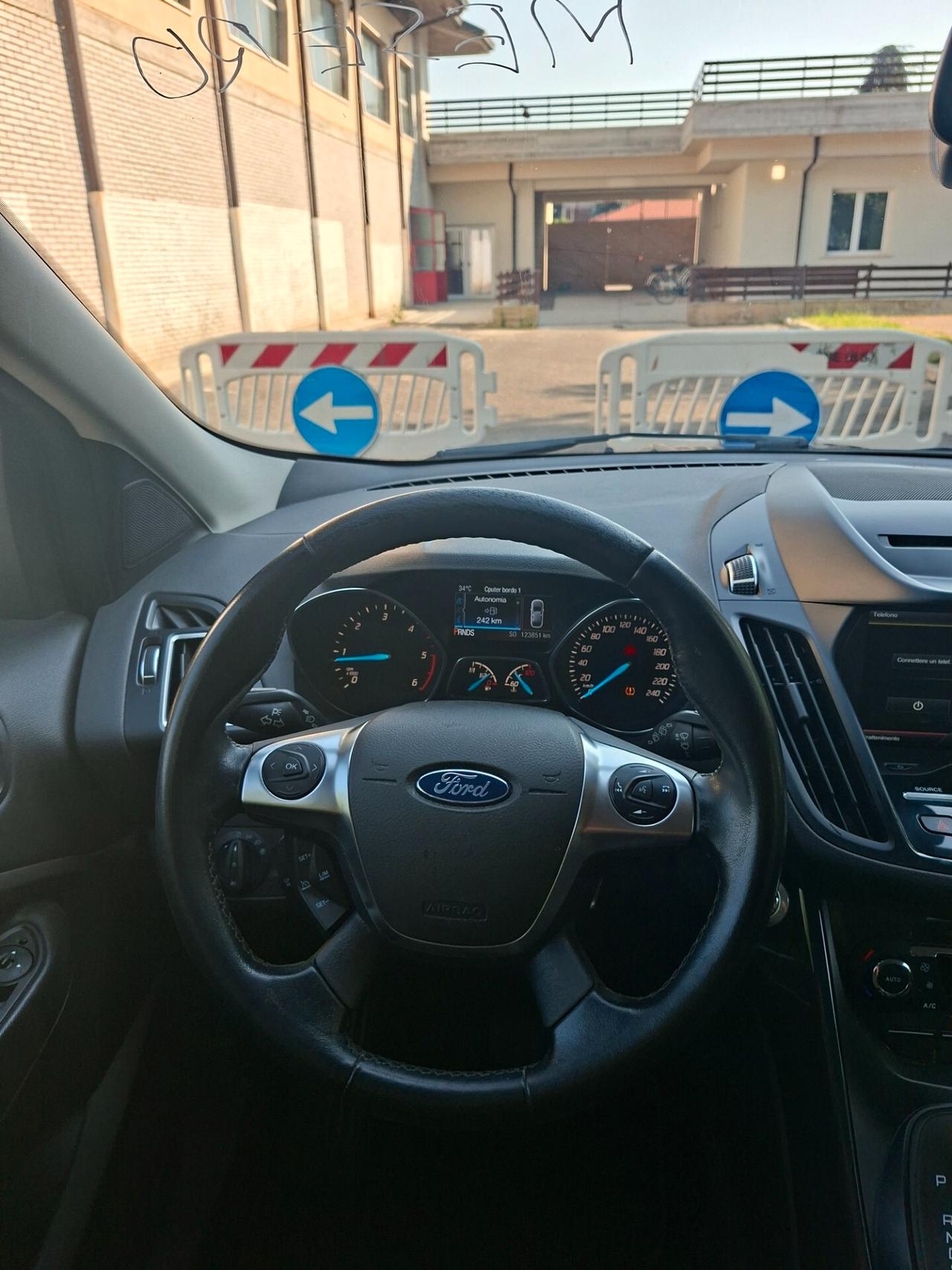 Ford Kuga 2.0 TDCI 150 CV S&S 4WD Powershift Business