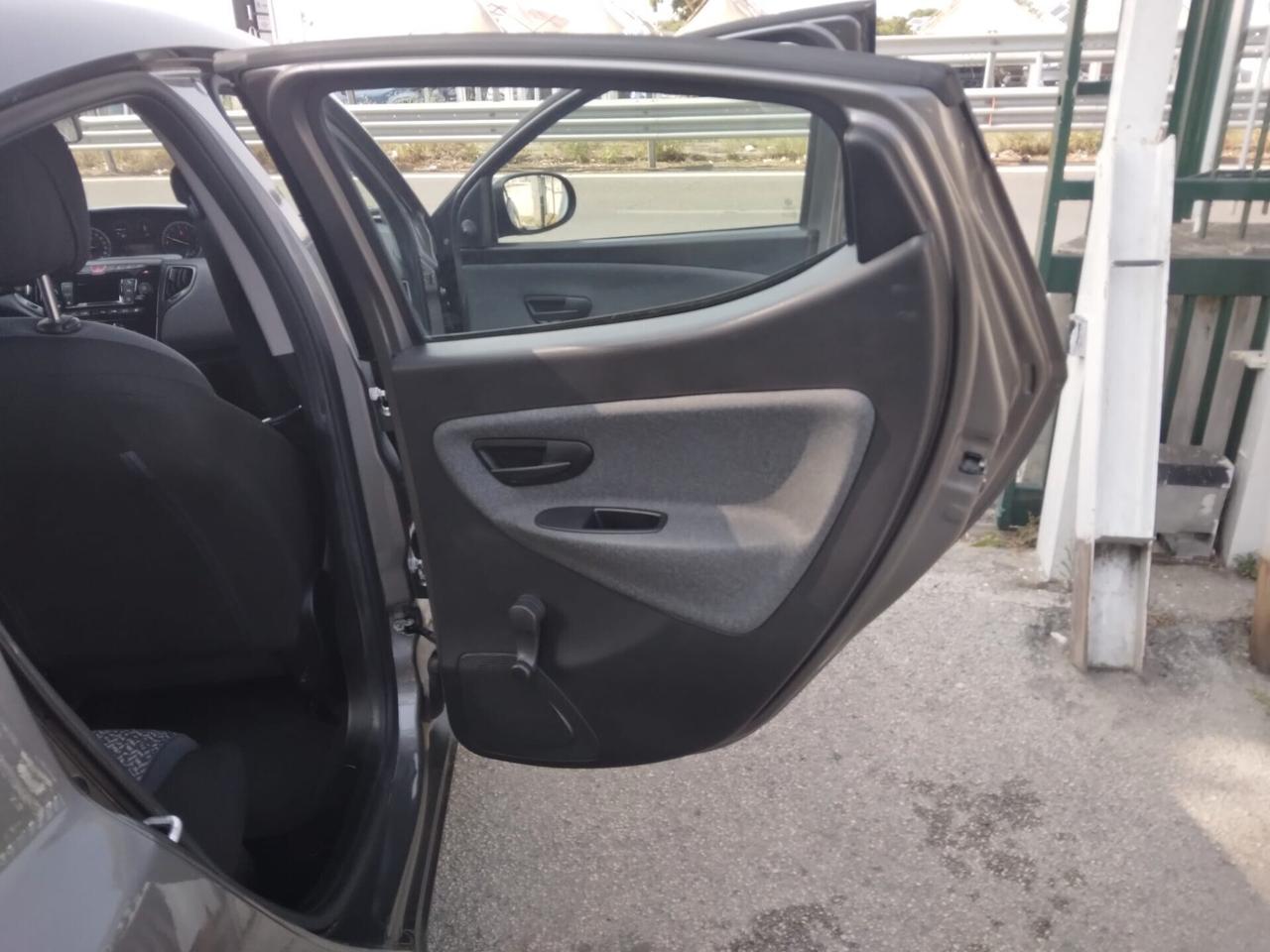 Lancia Ypsilon 1.2 GPL Ecochic 2019